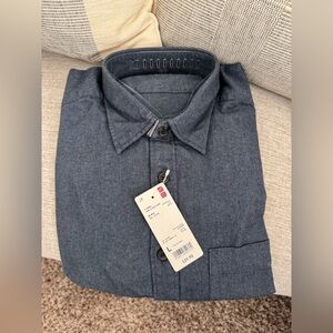 NWT Uniqlo Flannel Long Sleeve Shirt Size L - Blue